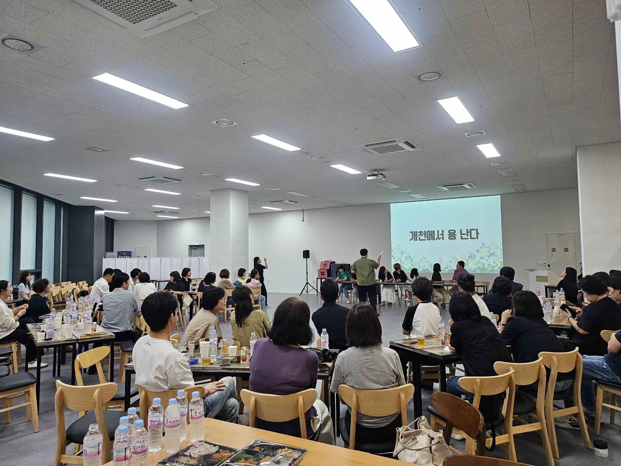 더희스페이스 프리미엄 공간대관